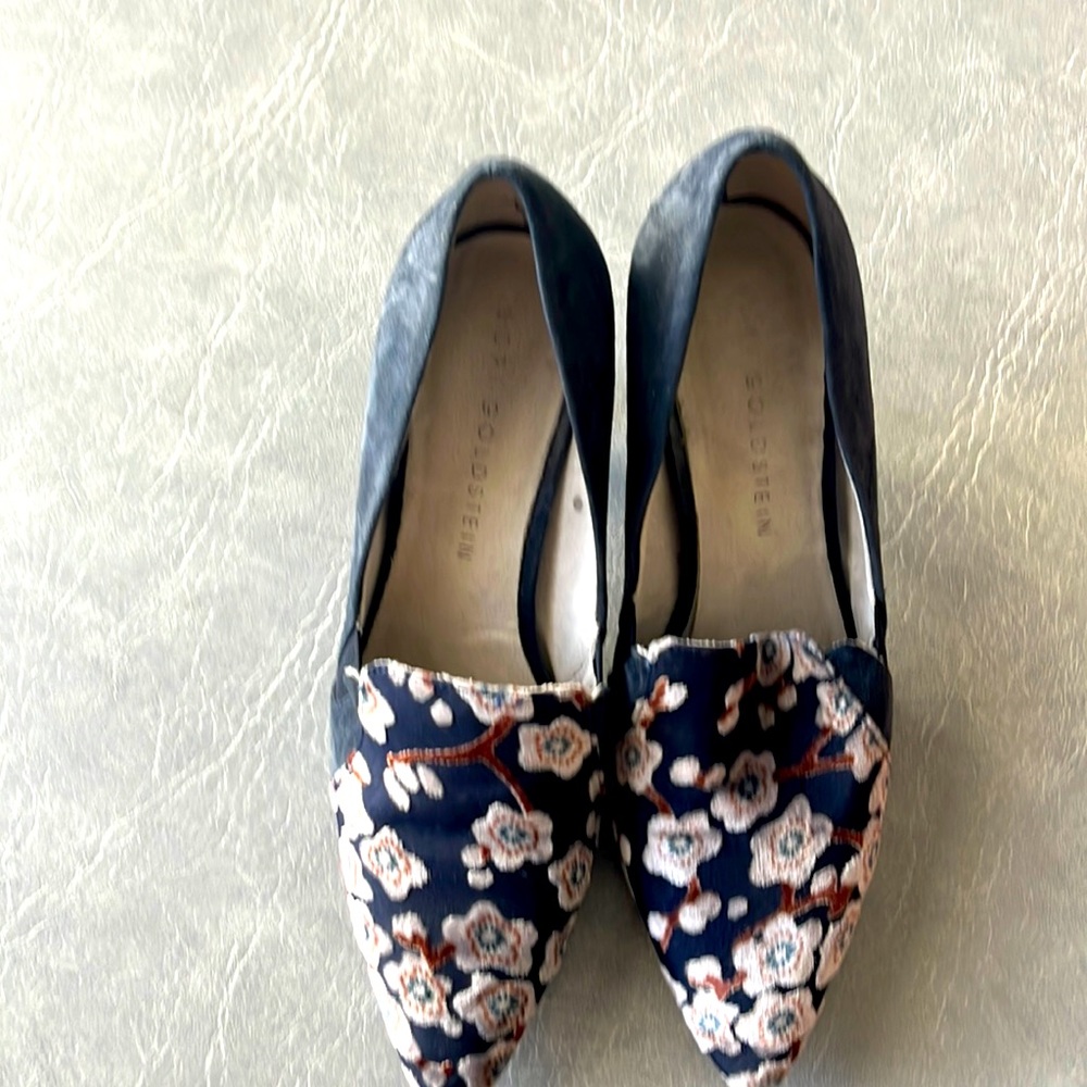 Slightly worn Lori Goldstein shoes